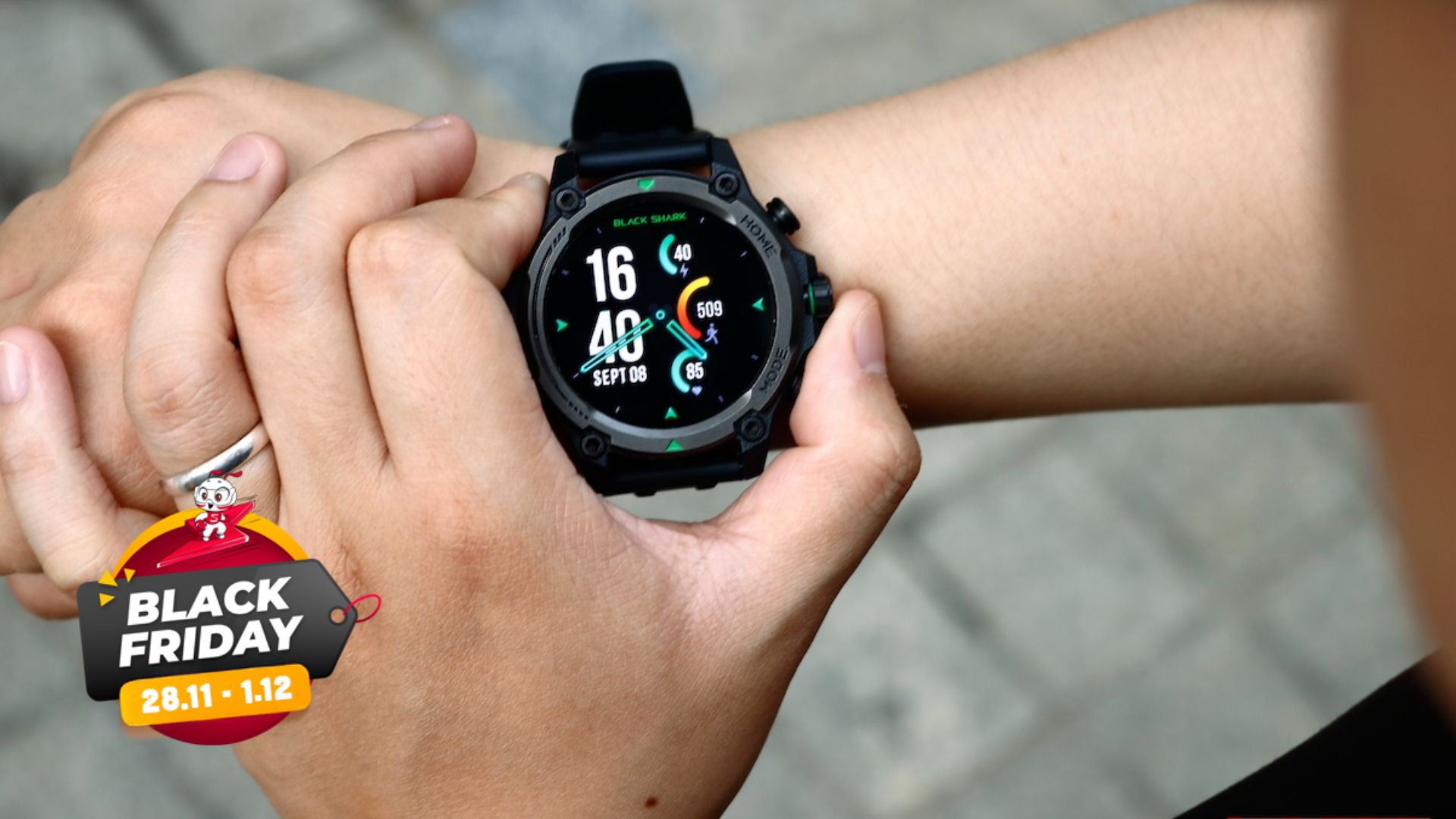 [Black Friday] Flash sale sáng 01/12: Màn hình gaming giảm 50%, USB 64GB 99K, chuột gaming RGB 89K. Chốt đơn ngay!